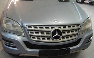 Mercedes ML-W163