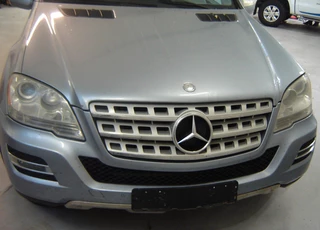 Mercedes ML-W163